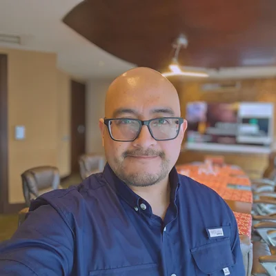 Jonathan Búcaro